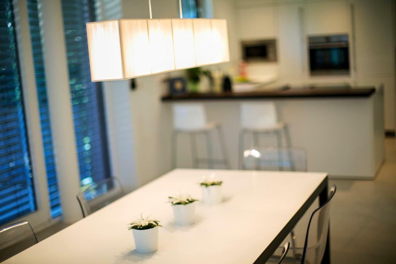 Luxury Garden Of Eden Apartment