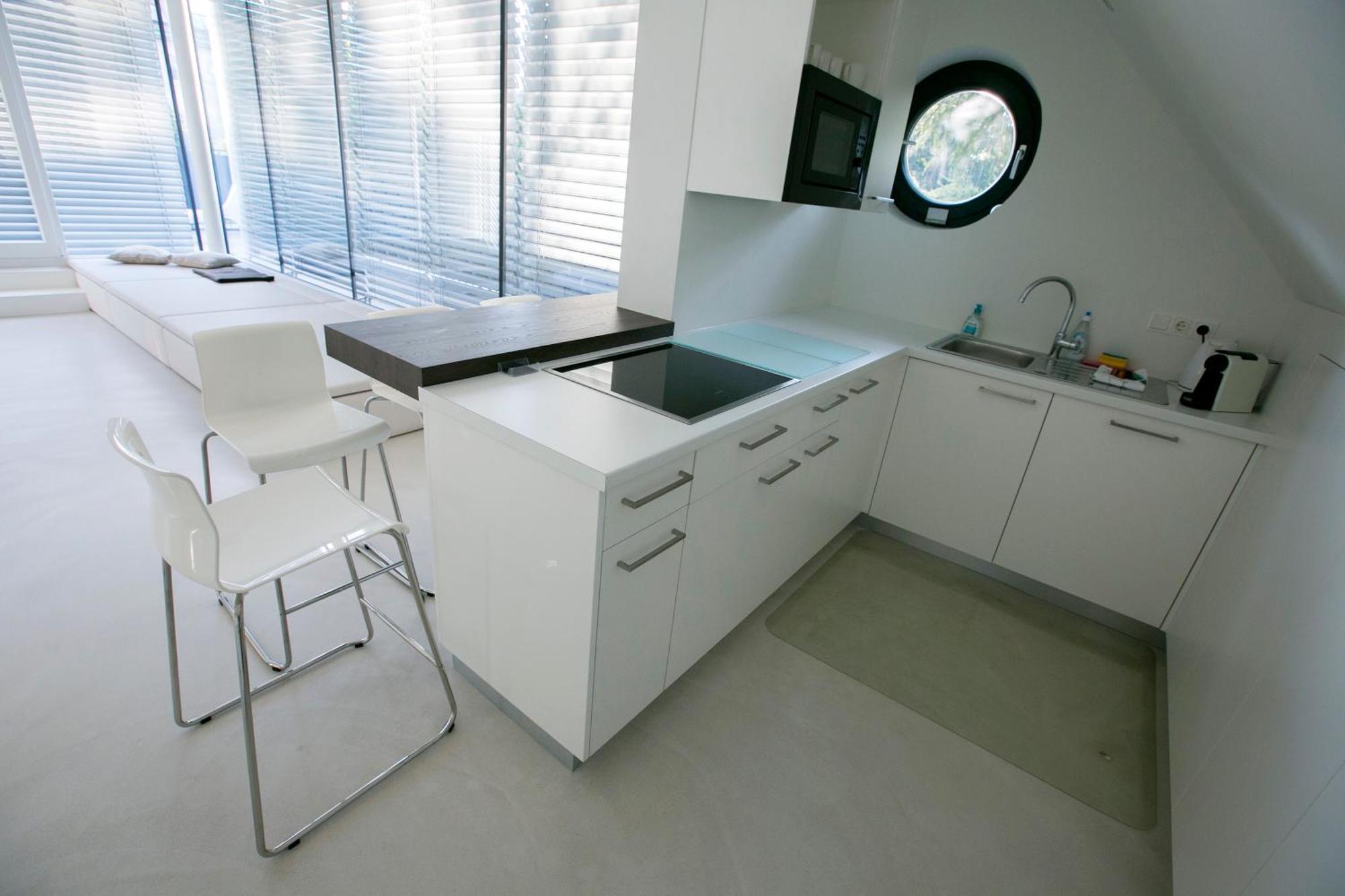 Luxury Garden Of Eden Apartment *